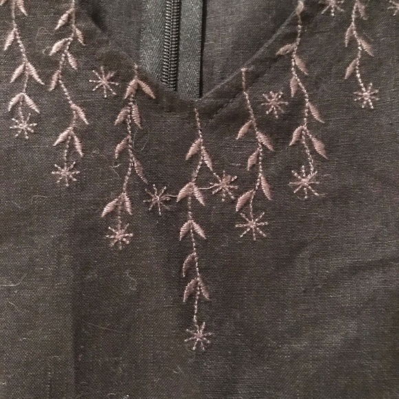 Eddie Bauer Linen summer shift dress with embroidery - Picture 2 of 6